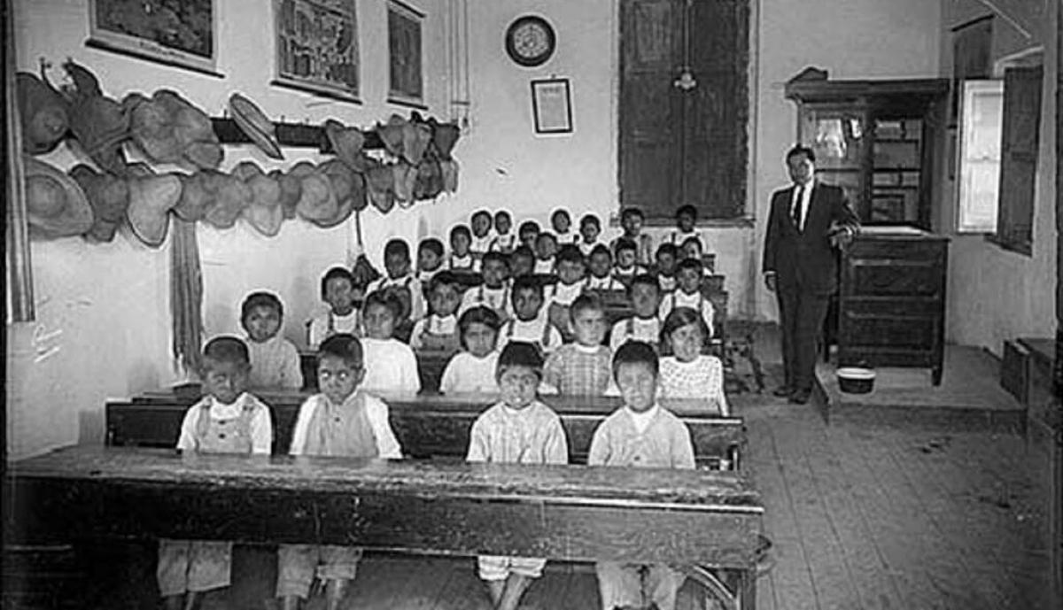 El laicismo español ante el fin de la enseñanza religiosa en la escuela pública en Uruguay
